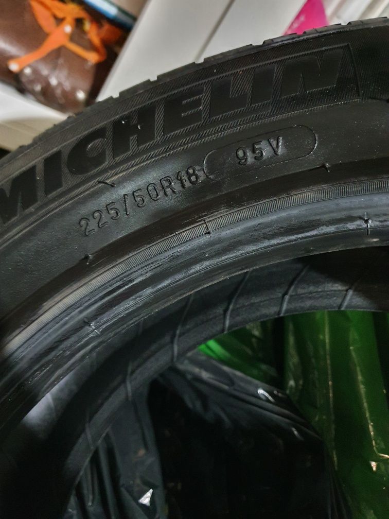 Komplet opon Michelin Primacy 3 225/50R18 95 V +rant ochronny