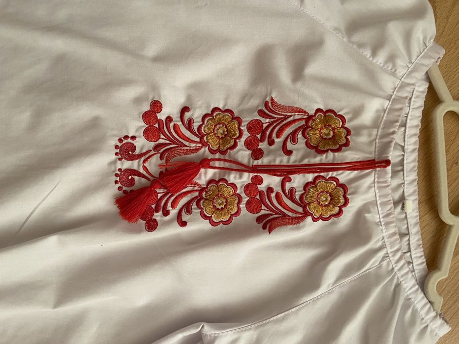 Вишиванка для дівчинки 128 р