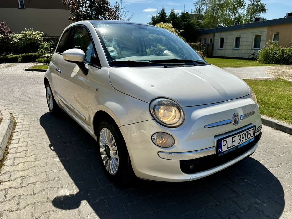 Fiat 500 klimatyzacja automatyczna! czujniki parkowania! szklany dach!