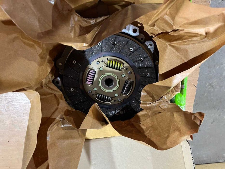 Зчеплення, комплект Valeo 826742