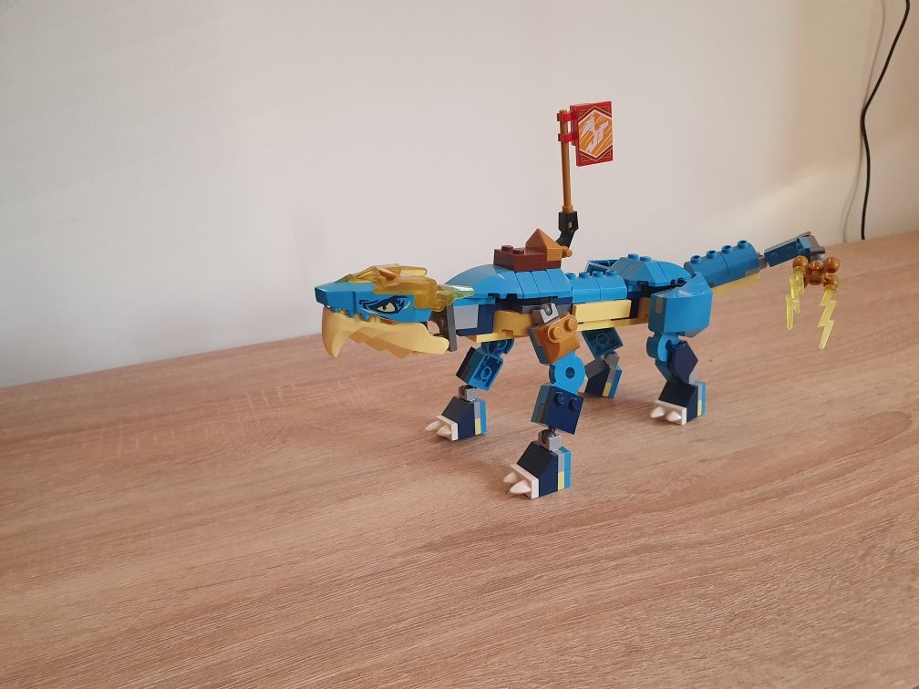 Smok  lego ninjago z zestawu 71760