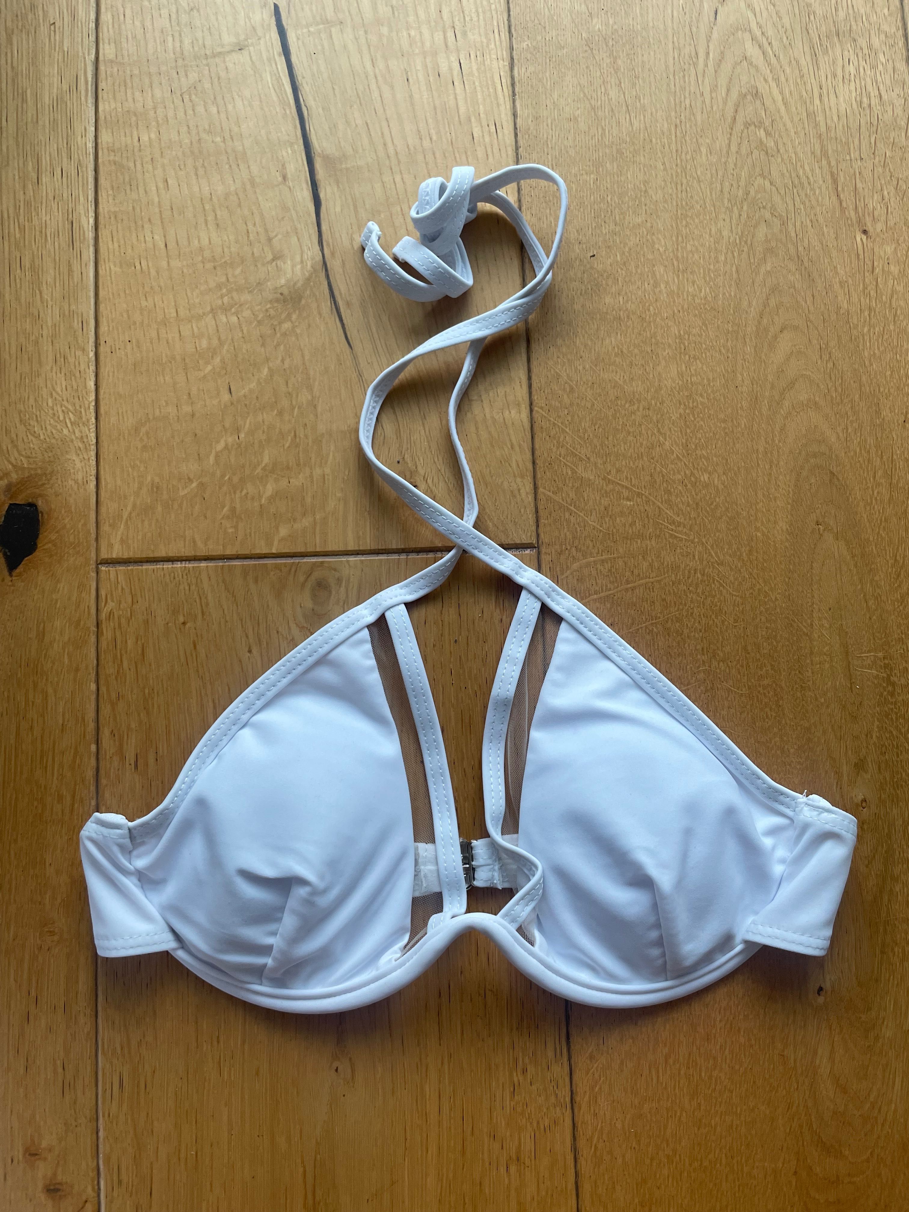 Białe bikini nowe