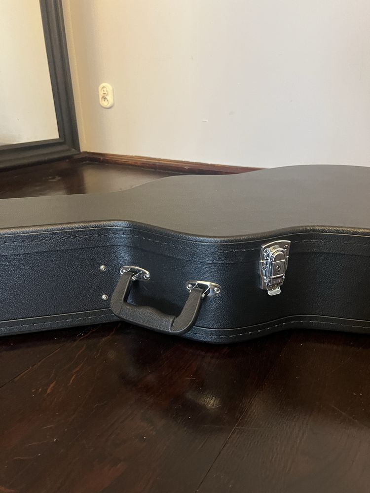 Futerał na gitarę akustyczną twardy case nowy
