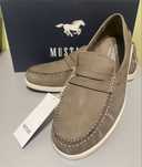 Nowe mokasyny Mustang 44 – klasyczne, eleganckie, casual loafers