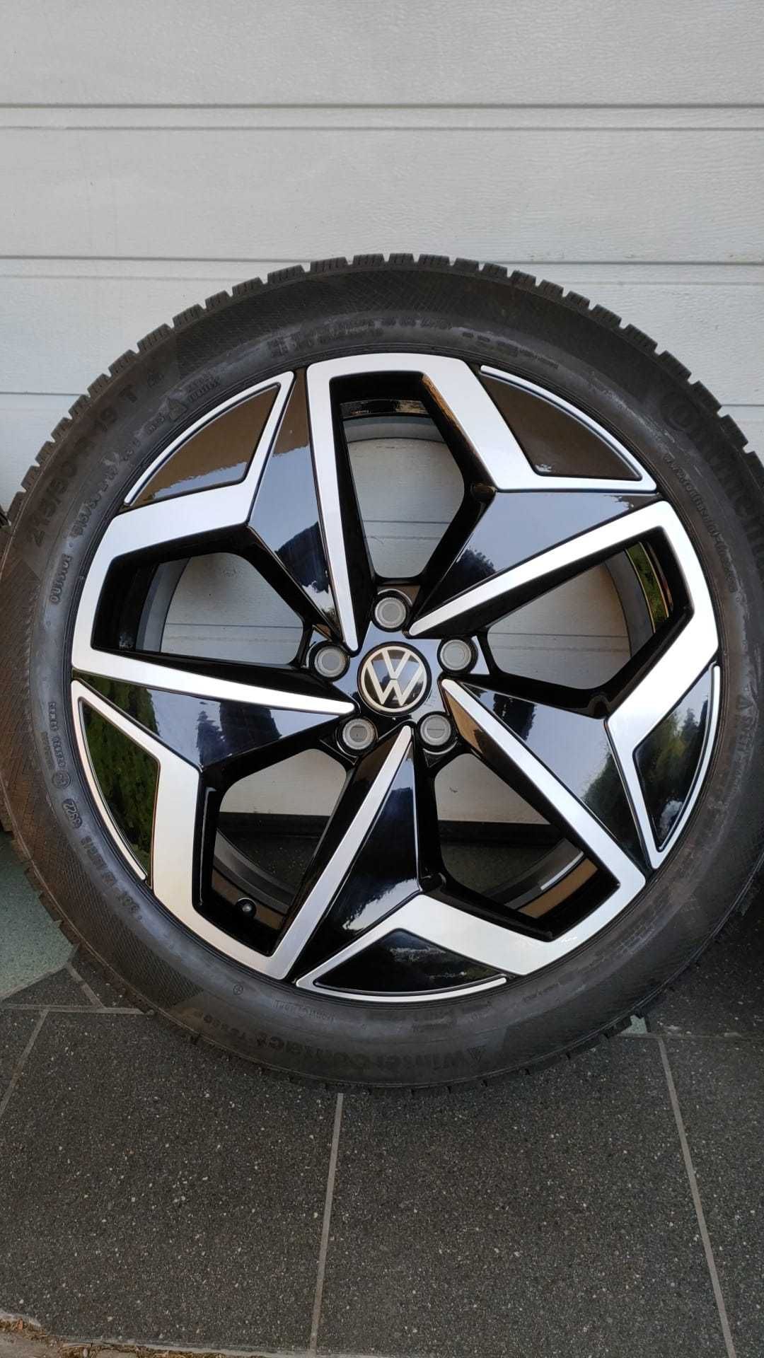 Koła aluminiowe VW ID 3 19'' 5x112 opony zimowe 215/50/19  (OL1748)