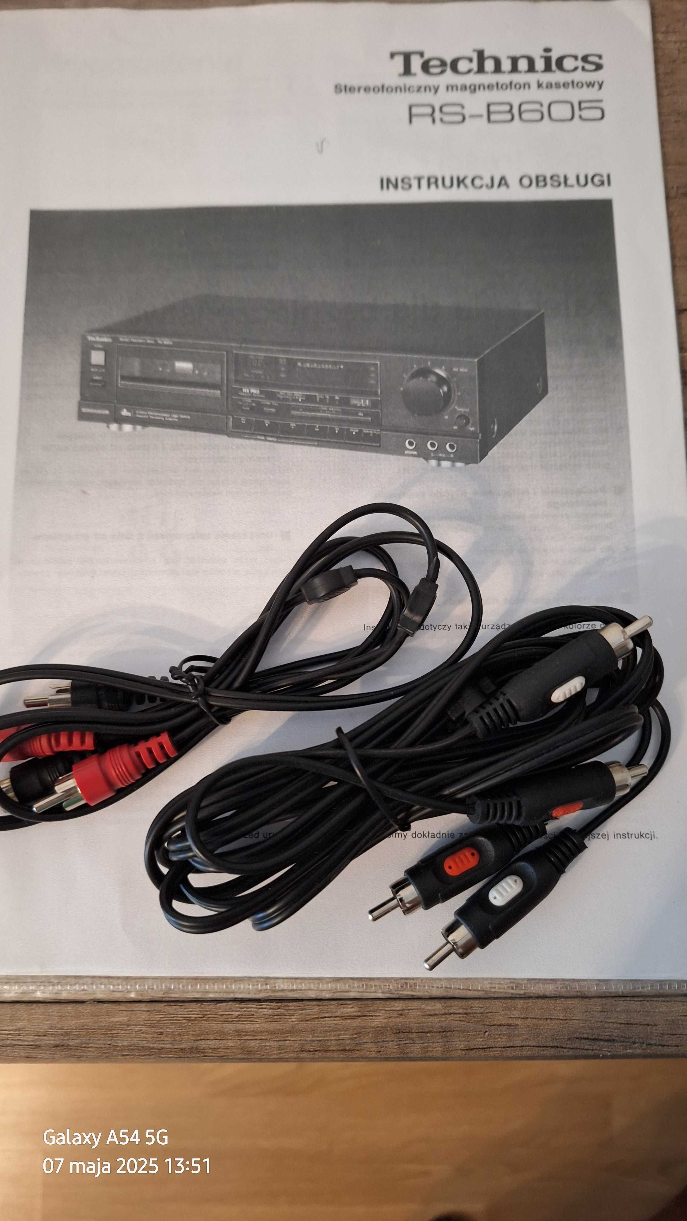 Magnetofon Technics RS-B605