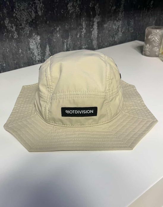 Панама Riot Division