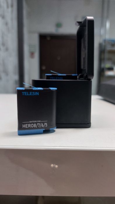 Акумулятори та зарядний бокс TELESIN для GoPro HERO8/7/6/5 Black (GP-B