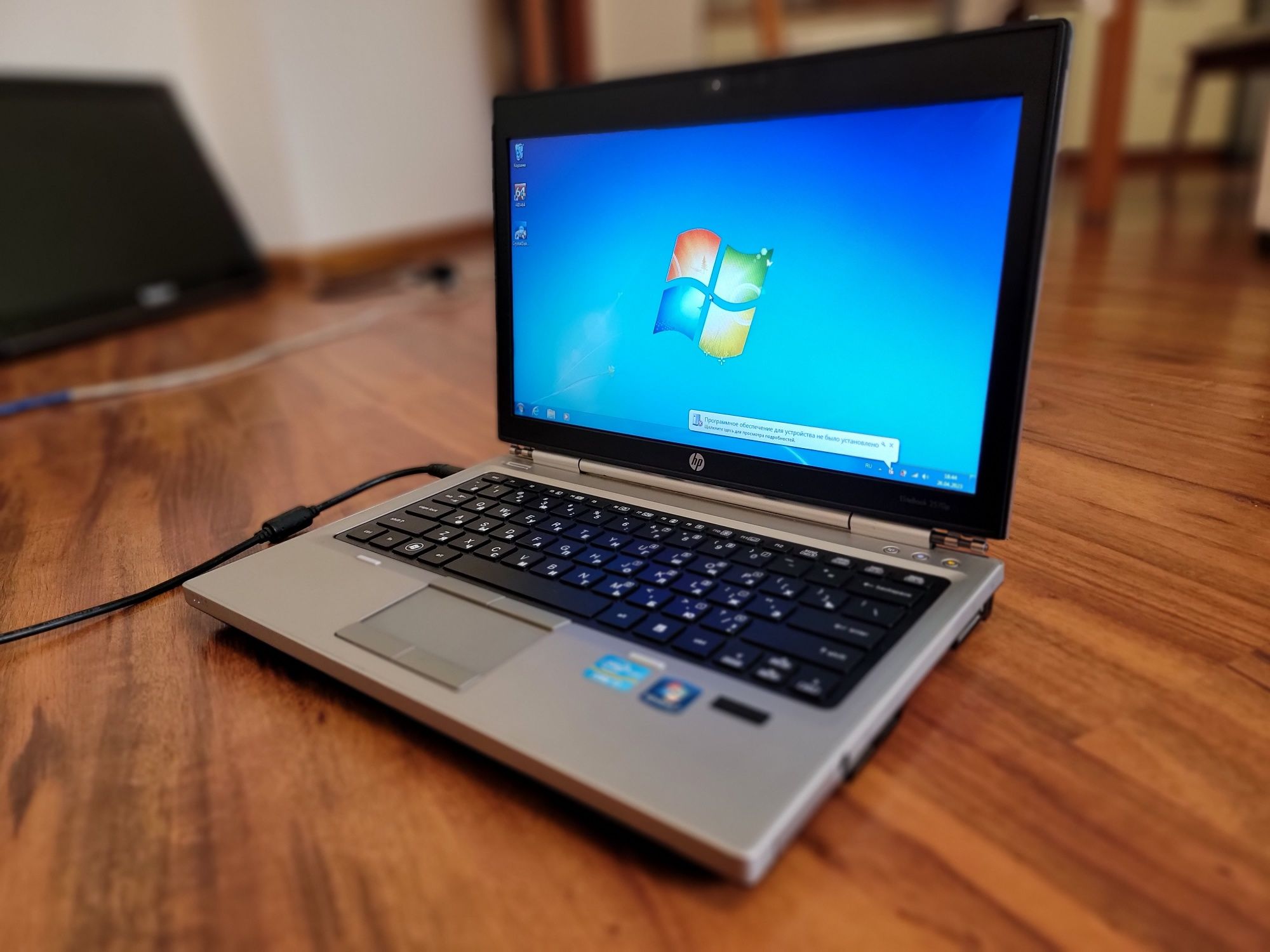 Hp EliteBook 2570p core i7 3520m/ ssd