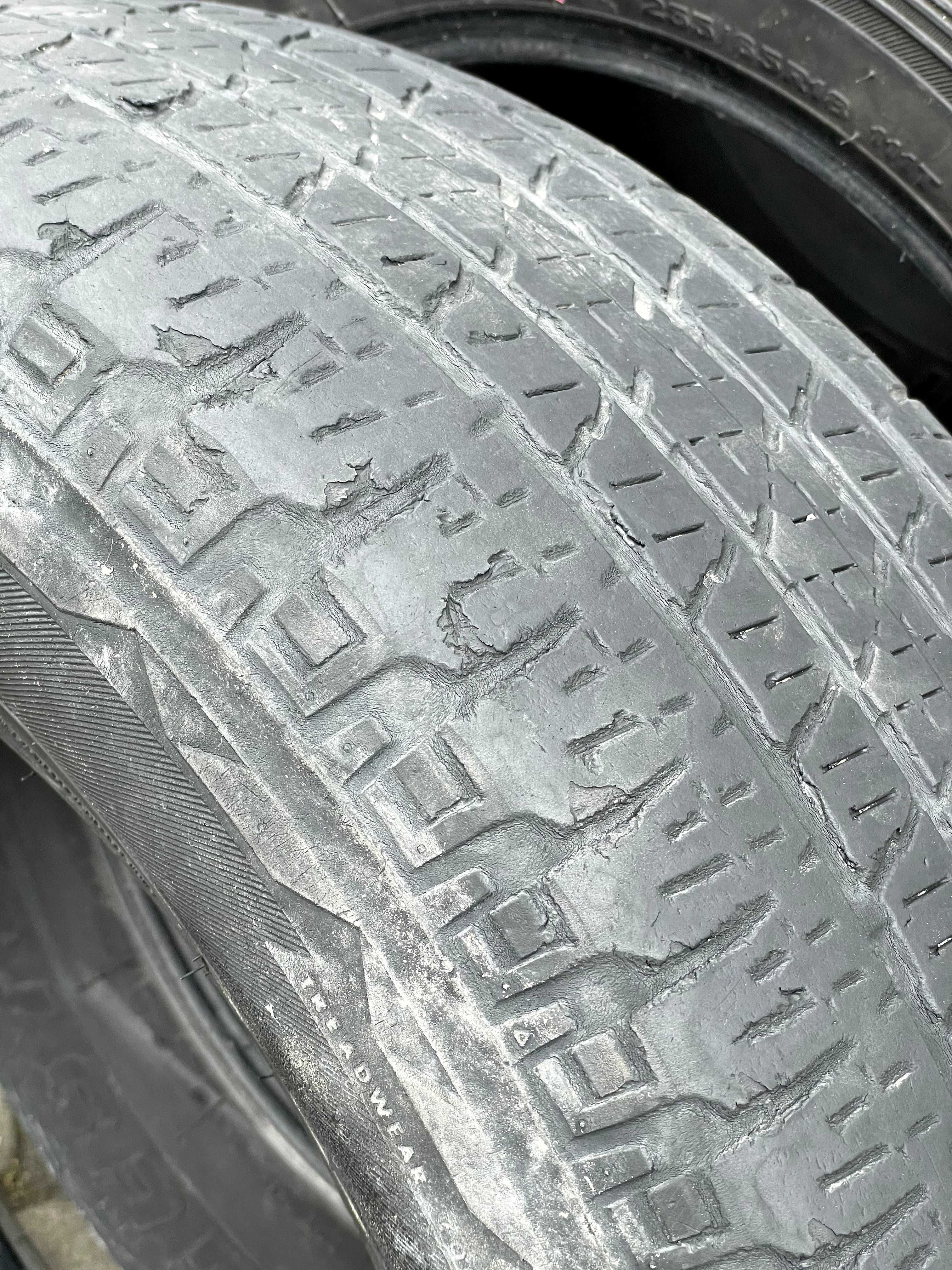 Резина Bridgestone Dualers R18 255/55  109T M+S комплект