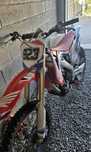 HONDA CRF 250 com 40 horas de uso