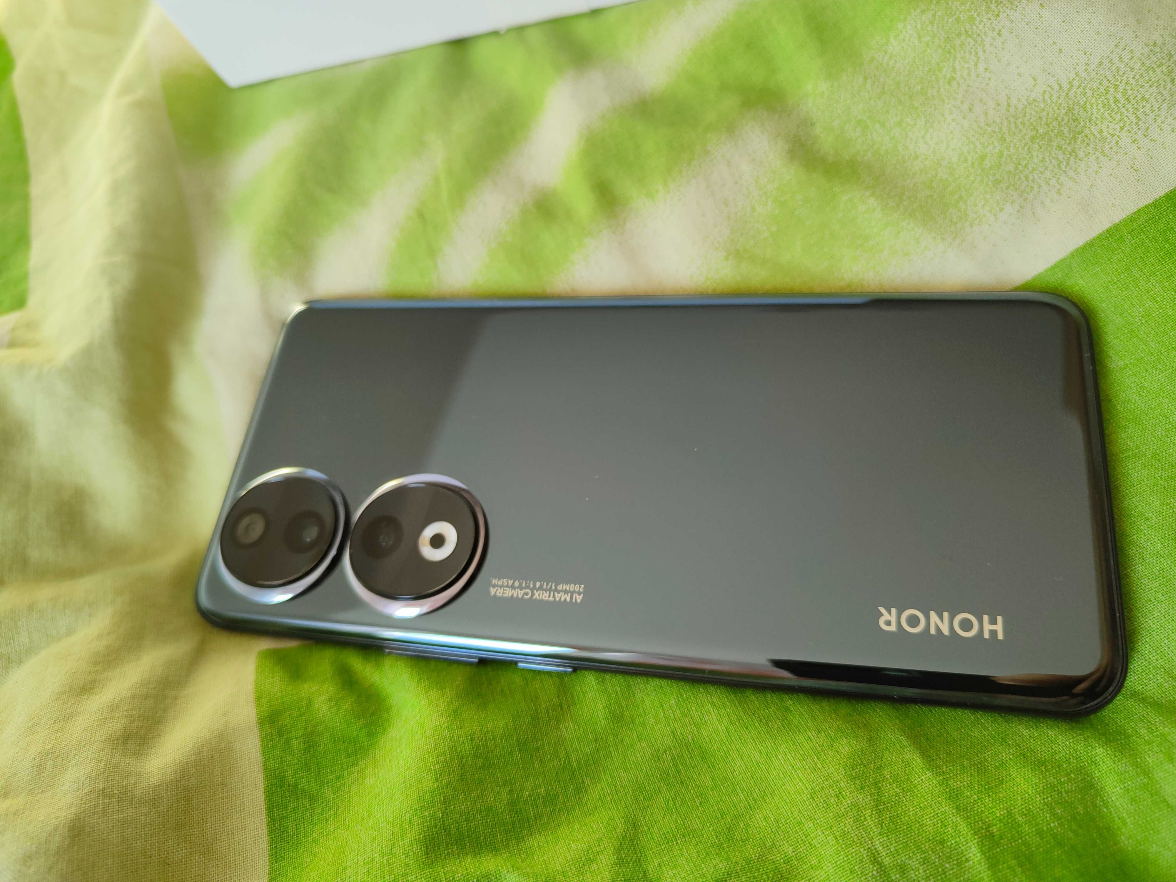 Honor 90 stan idealny euro rtv 256GB Snapdragon AMOLED 120Hz Gw 04.26