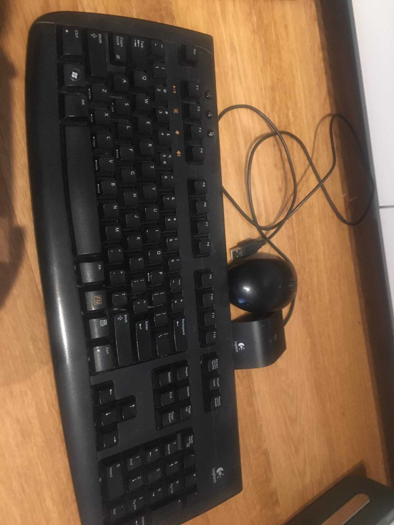 Klawiatura Logitech Deluxe 660 + mysz bezprzewodowe