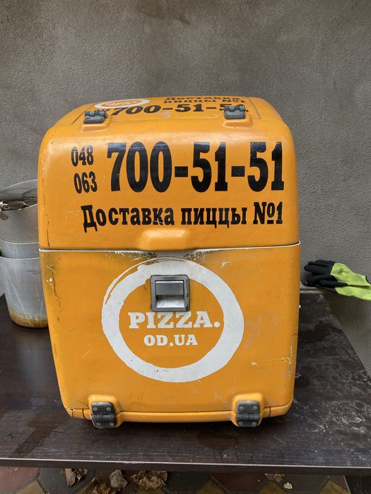 Ящик для перевозки продуктов для доставки на скутере