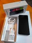 Samsung Galaxy A52s 5G + oryginalna ładowarka + pancerne etui Spigen