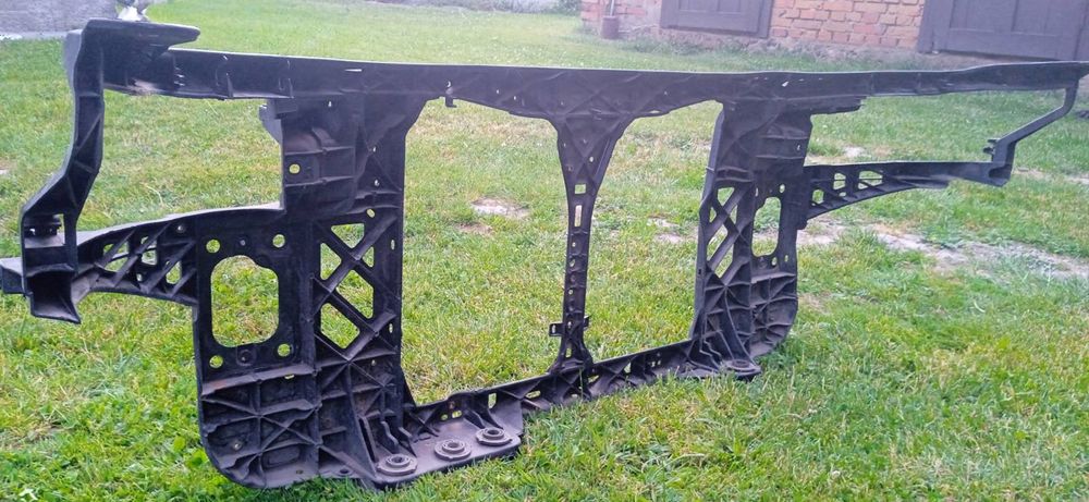 Передня панель Kia Ceed 2011 телевізор Kia Ceed