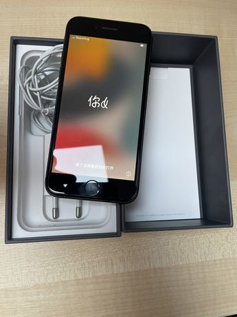 IPHONE 8 64 gb Space gray