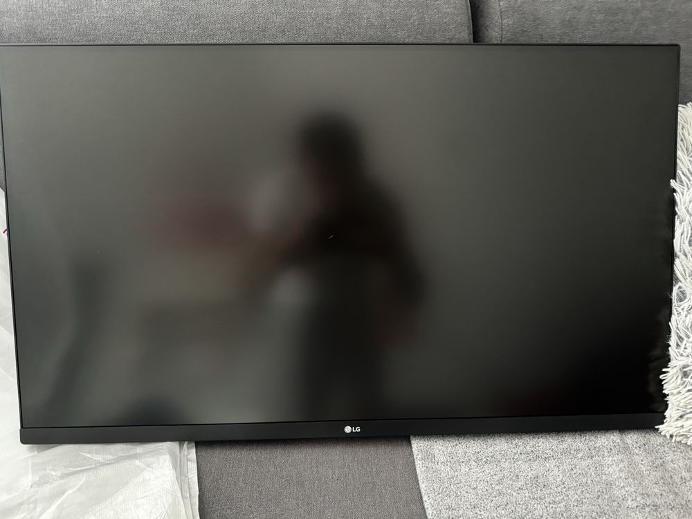 Monitor LG 31,5” UHD 4K