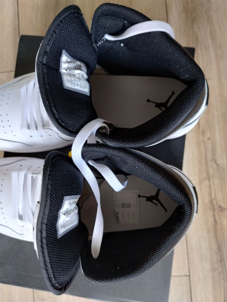 Jordan 1 mid  NOWE ! roz 44