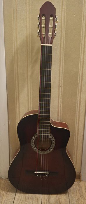 Класична гітара за гарну ціну