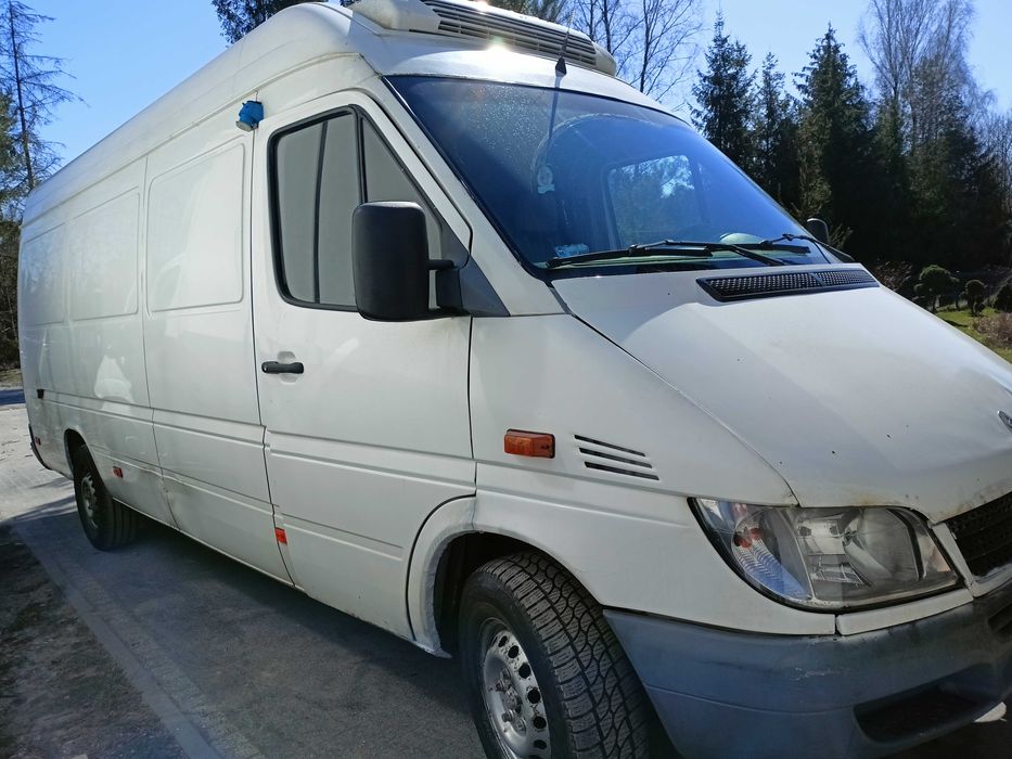 Mercedes Sprinter 311CDI 2,2D Maxi Bus chłodnia/agregat