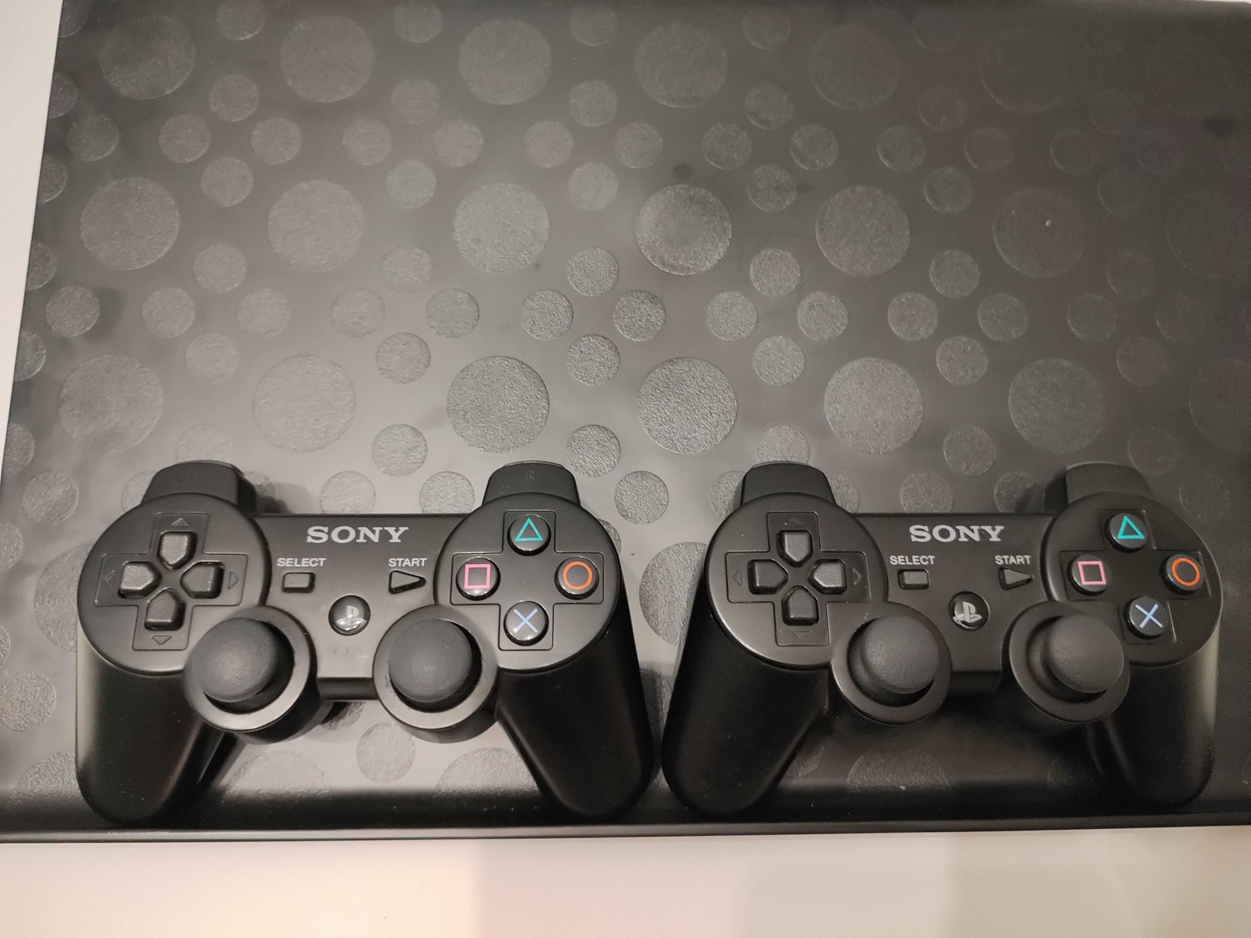 Playstation 3 Slim + 2 pady+ zestaw świetnych gier