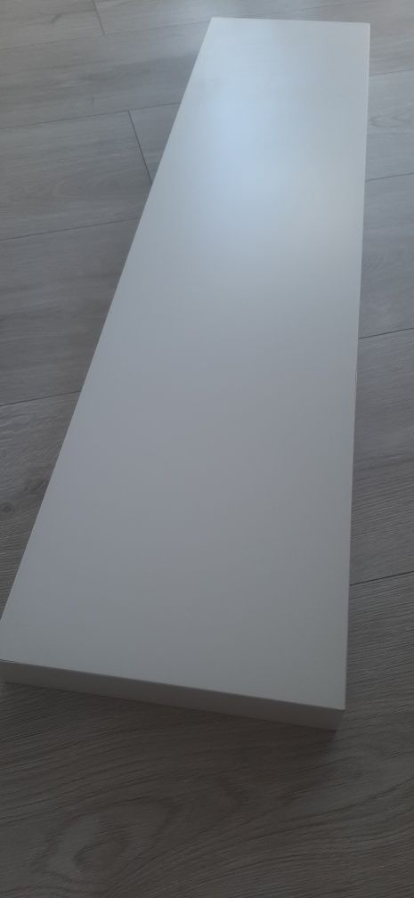 Biała półka ścienna Ikea Lack 110 cm