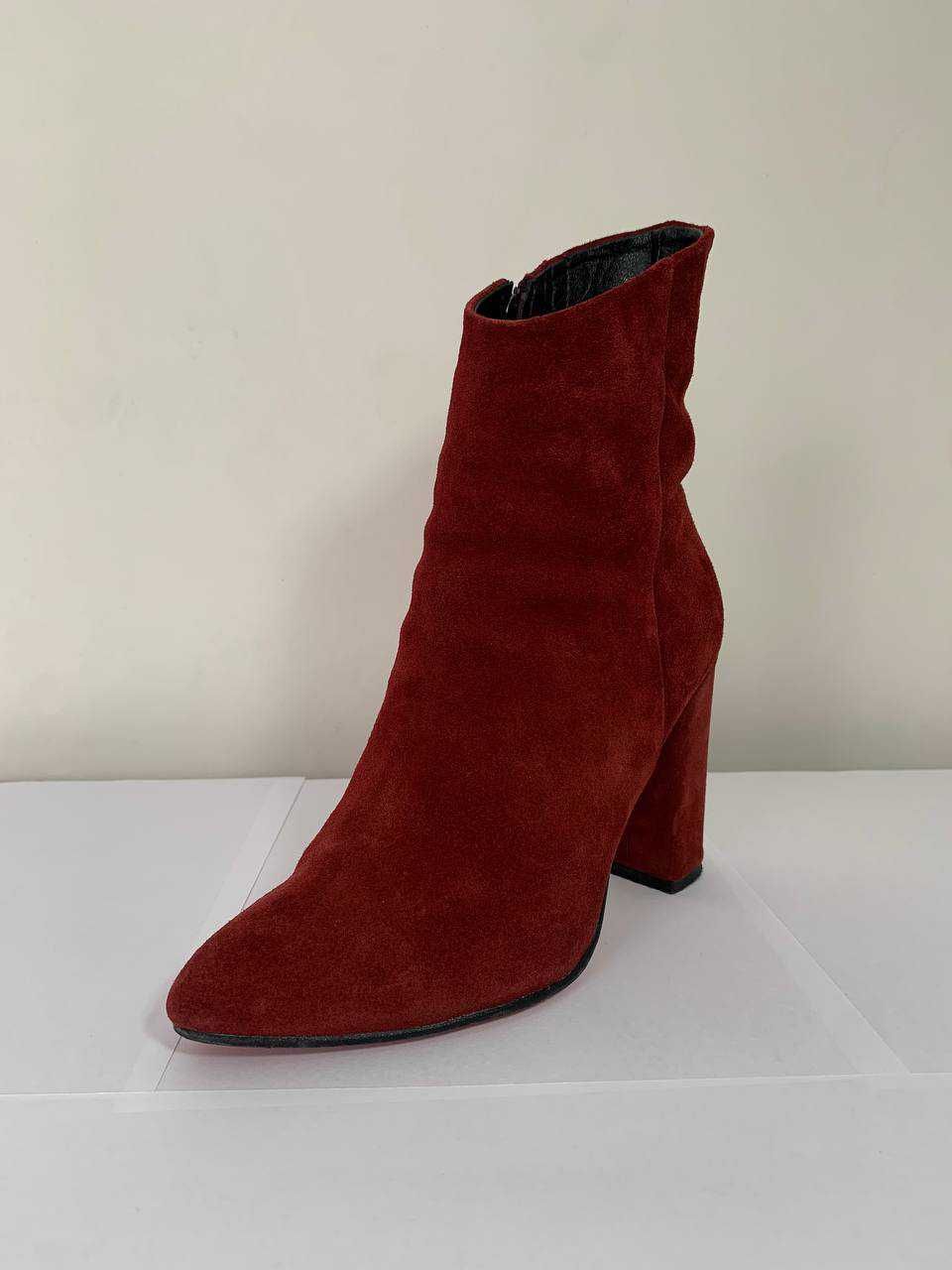 Женские ботинки, замшевые, красные