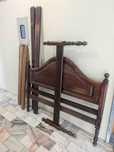 Cama de casal madeira maçiça