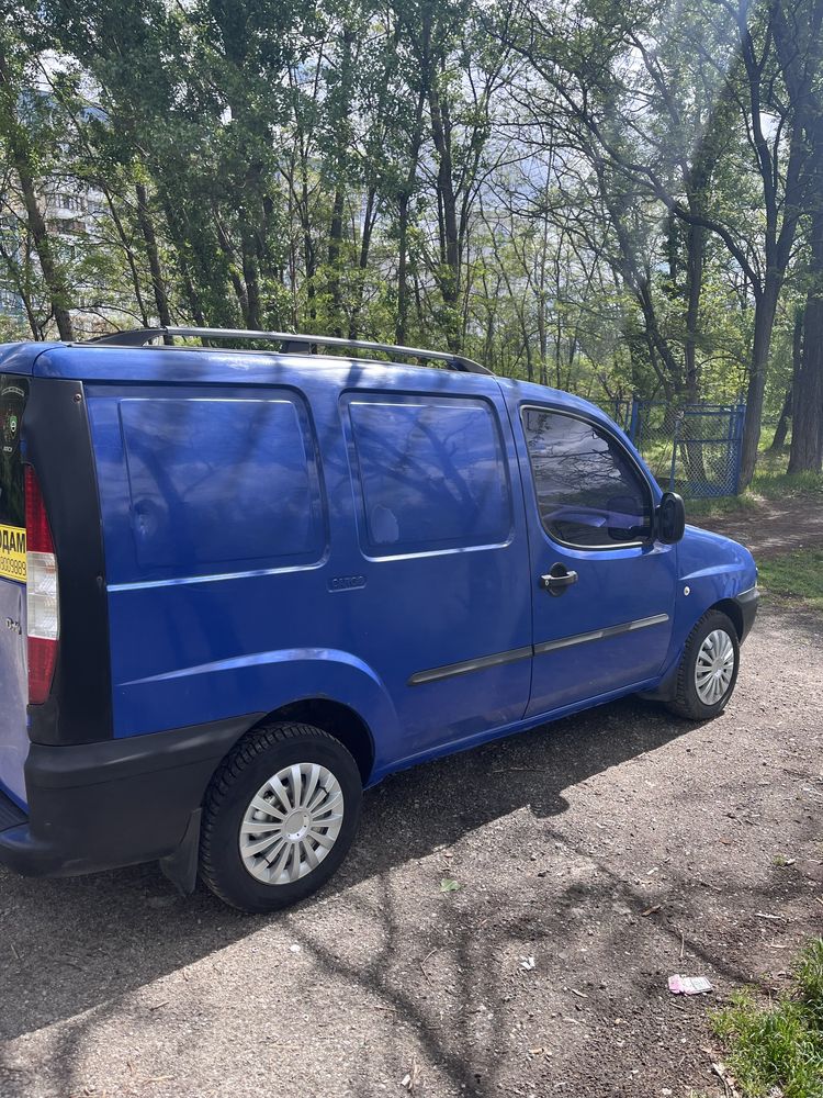 авто fiat doblo 2001