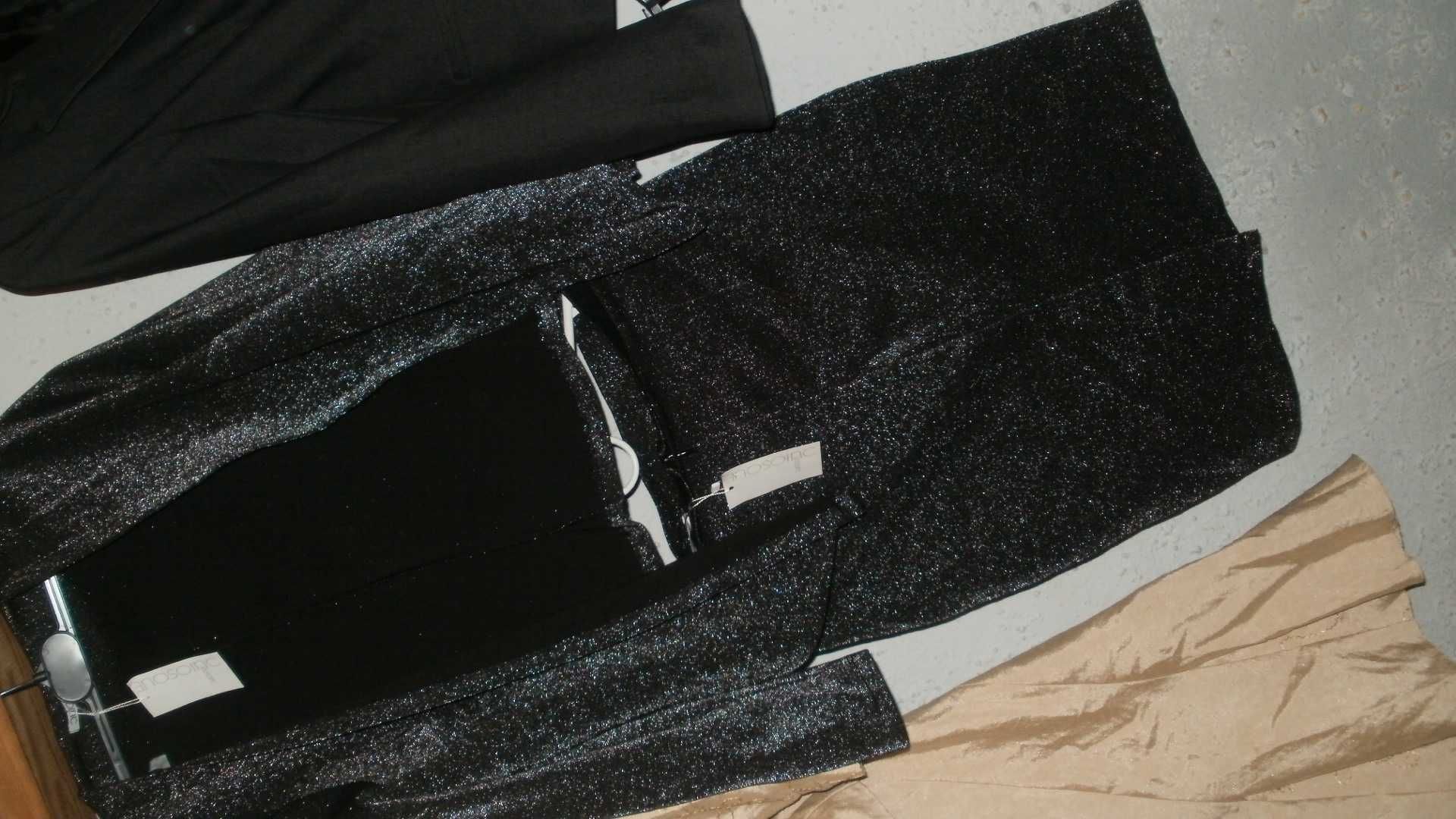 Kostiumy damskie 5 kpl –żakiet+ spódnica/ spodnie - S/M, np. Quiosque