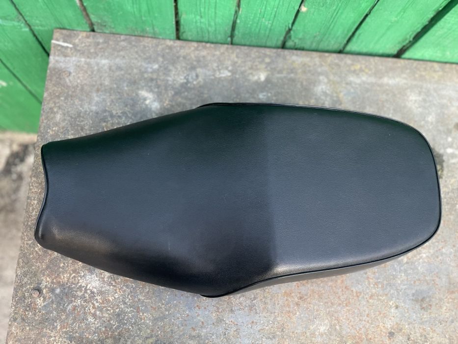 Продам сідушку до Kawasaki ER5