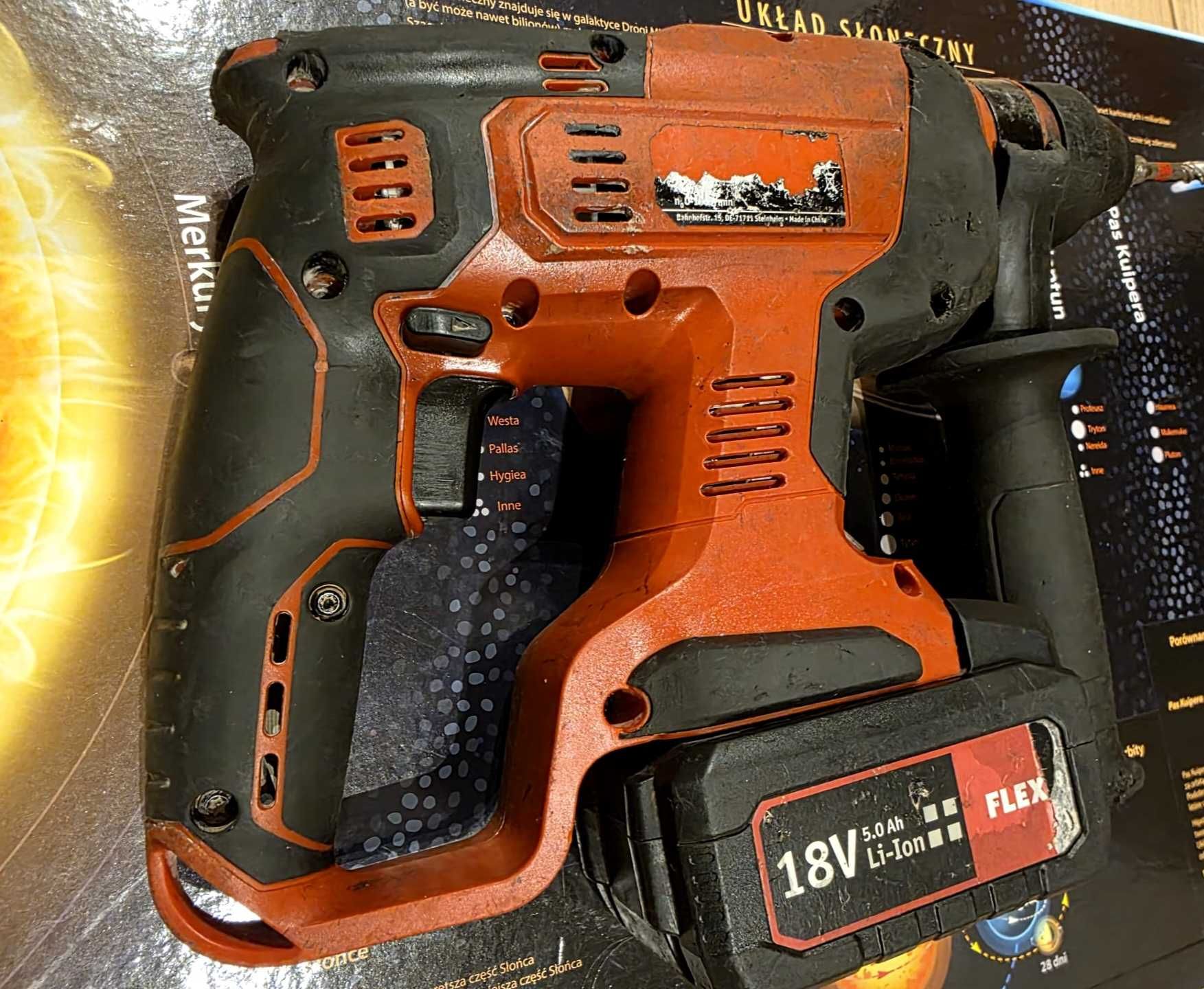 Zestaw Flex CHE 18.0-EC + 2xbateria + szybka ładowarka + wiertła Hilti