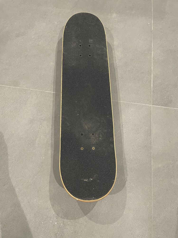 Skate 8” Como novo