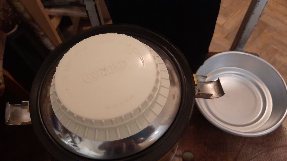 Новый термос с нержавейки на 4 литра советского производства.