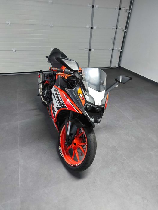 KTM RC 125 como nova