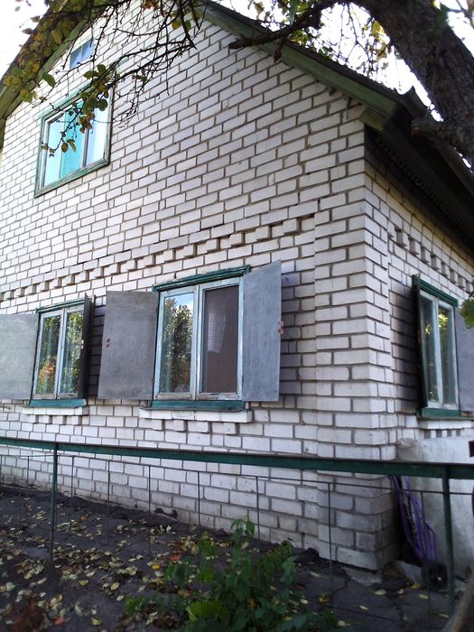 Продам будинок дачу в Лубнах