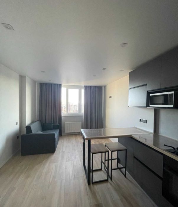 1к.кв. метро Виставковий центр, Васильківська,вул. Юлії Здановської 50