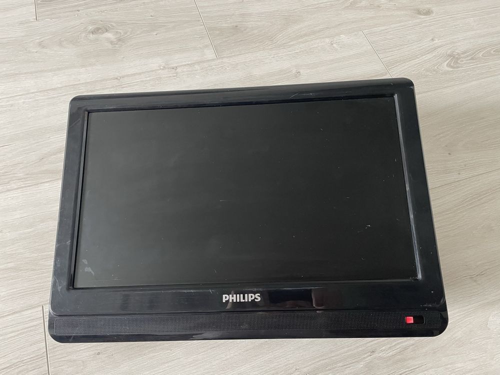 Продам телевизор Philips 19PFL3404/12