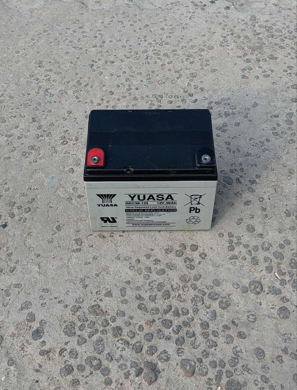 Аккумулятор для ИБП, UPS: YUASA (REC36-12I) 12V 36 Ah 196x130x169