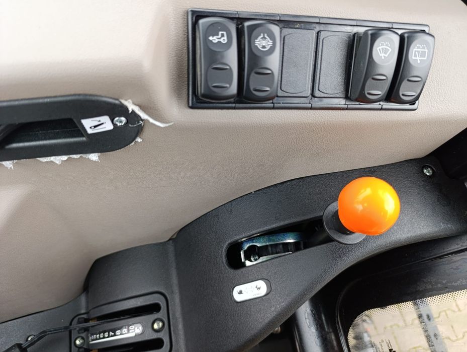 Case Farmall 90 A PS, skrzynia 20x20, pełzaki, 2025 r., pytaj o rabat!