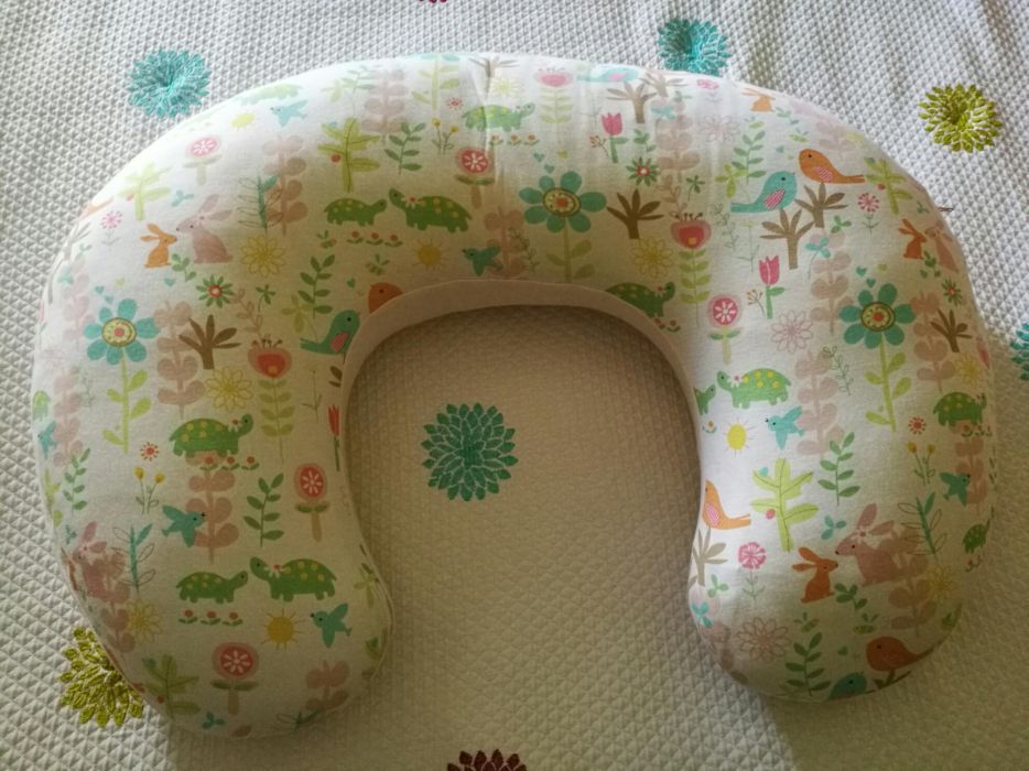 Almofada de amamentação Boppy (Chicco)