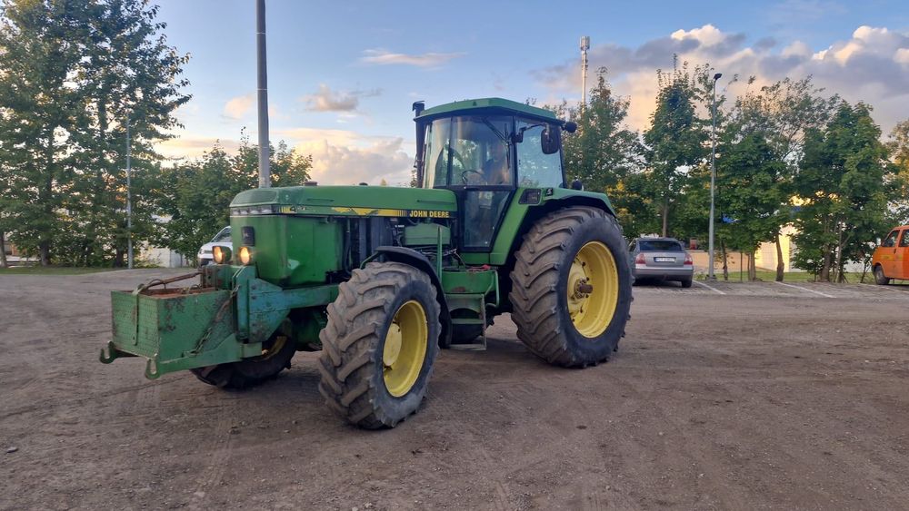 John Deere 4755   pneumatyka