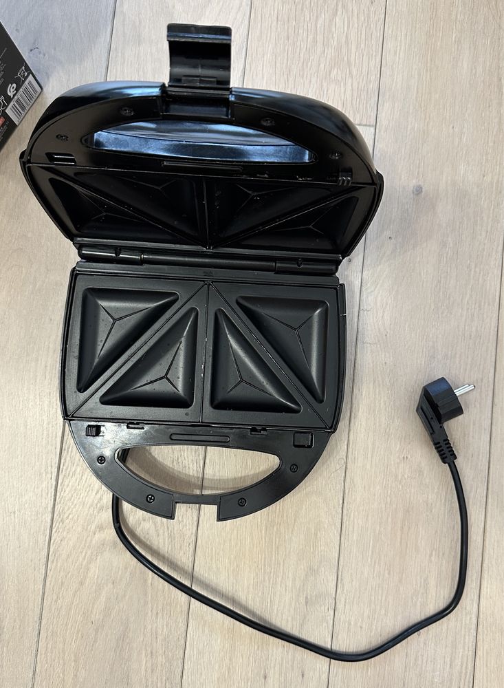 Opiekacz 3w1 Toster Gofrownica Grill