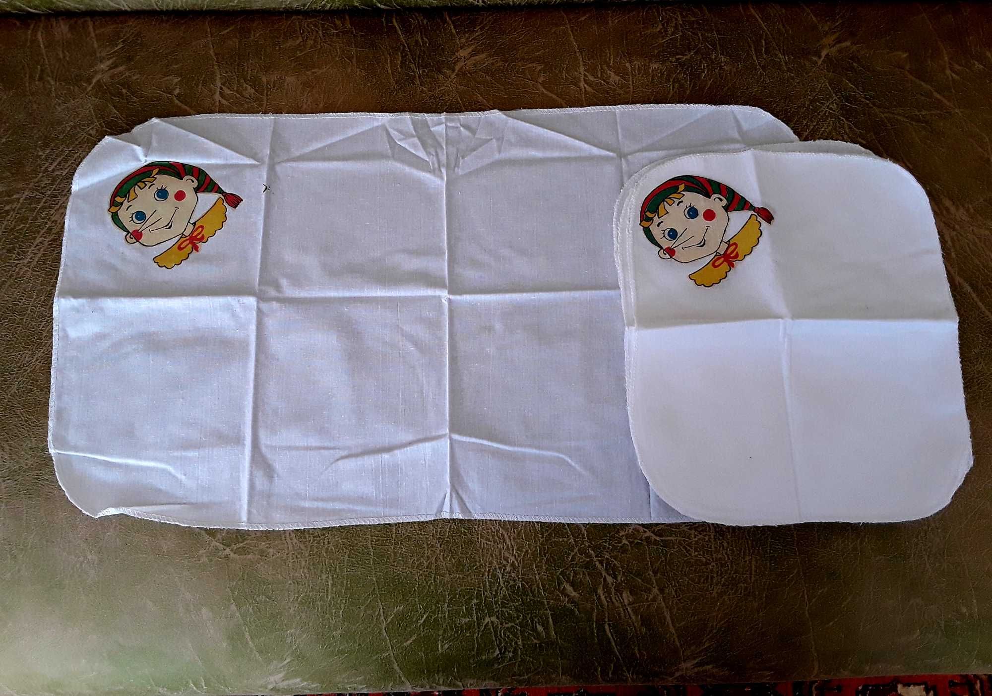СССР -Детский кухонный тканевый набор: салфетки с Буратино 1+6 - новые