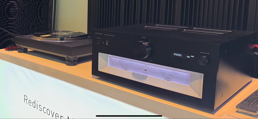 Technics SU-R1000 Technics SL-G700m2 Technics SU-G700m2