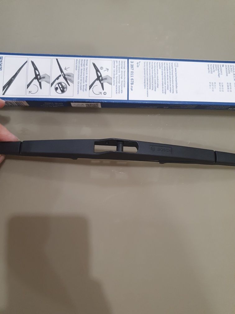 Задній склоочисник Bosch Rear H312