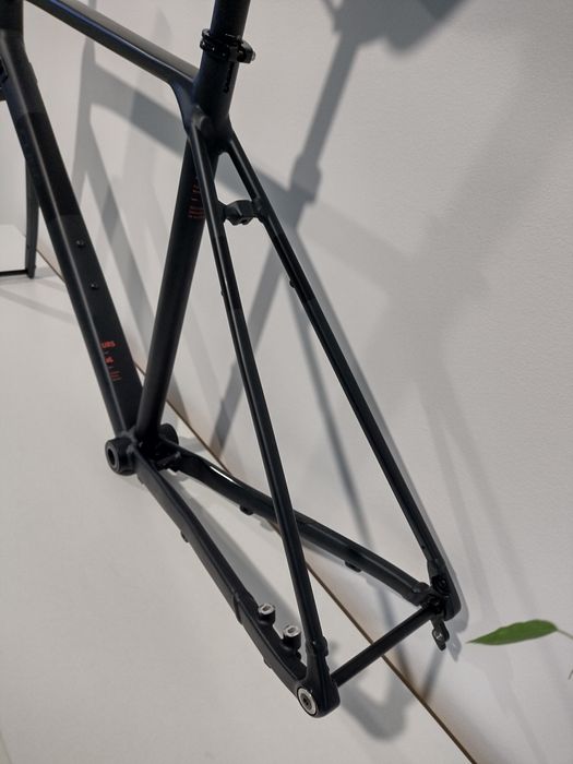 Rama Cube Road SL/Nulane M/56