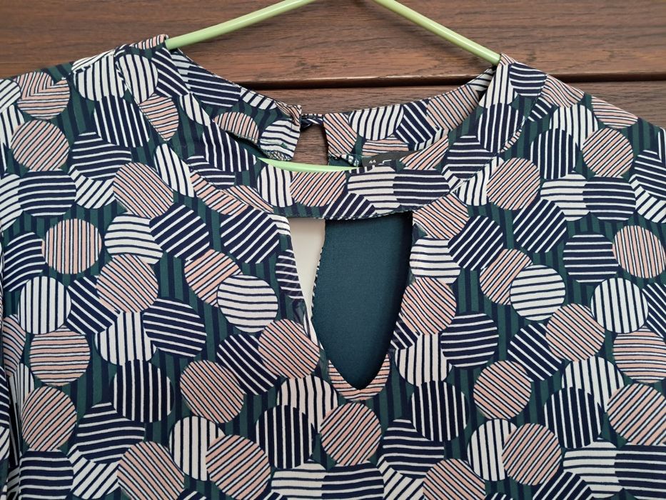 Damska sukienka z żorżety