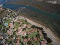 Aluga-se T0 Aldeamento Pedras Del Rei - Tavira Algarve